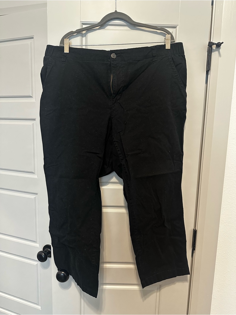 Old Navy Women's Black Chino Pants
